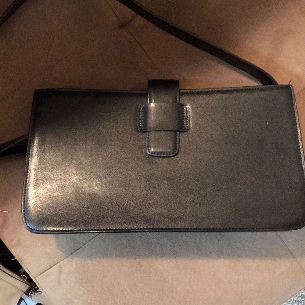 Fossil leather purse